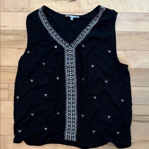 Daniel Rainn Black Sleeveless V-Neck Tank with White Bead Embroidery